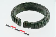 Foto von Bronzemelonenarmreif (NHMW-PRAE-025053)